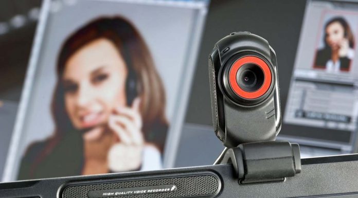 Как выбрать веб камеру с микрофоном?