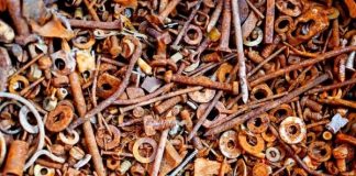 Из-за чего ржавеет крепеж: виды коррозии