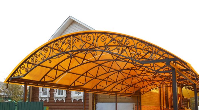 Достоинства поликарбоната