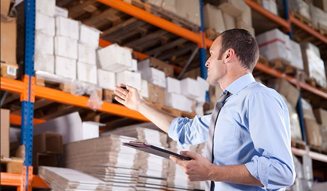 Использование услуг хранения вещей на складе