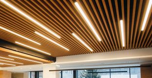 Тканевый натяжной потолок: каковы правила установки натяжного потолка