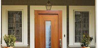 Входные двери: их миссия в современных домах