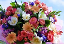 Какие цветы дарить на день рождения?