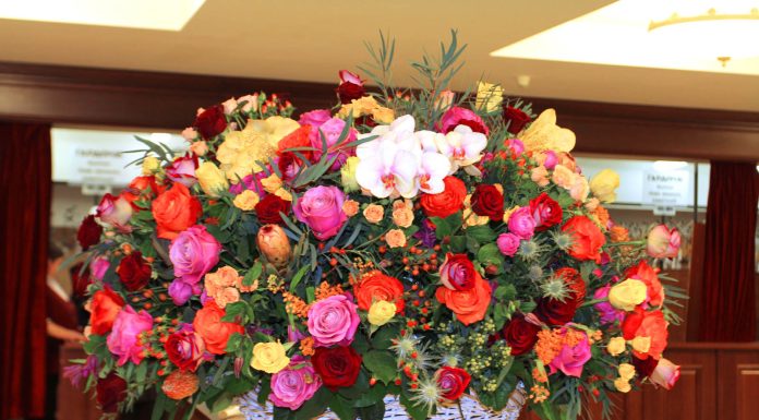 Как правильно выбрать букет на день рождения?