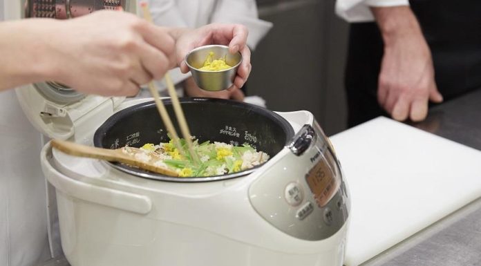 В чем готовят рис и пиццу профессиональные повара: подробности