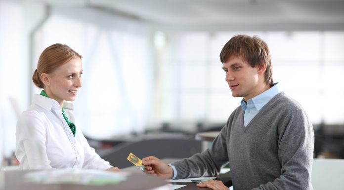 В каком банке открыть счет: советы