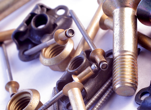 Разница между авиационными и обычными метизами: плюсы