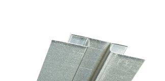 Где купить кровельно-фасадные материалы из оцинкованной стали: советы