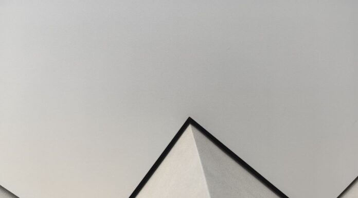 Производство натяжных потолков: технологии и процессы