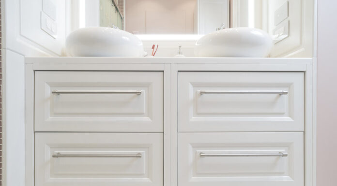 Роскошь без компромиссов: дизайнерская мебель для ванной на заказ